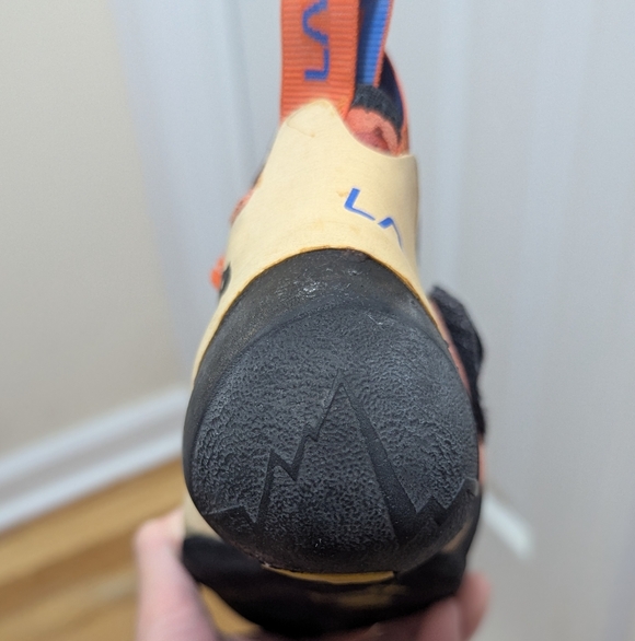 La Sportiva Solution - Women's Climbing Shoes - Picture 7 of 16